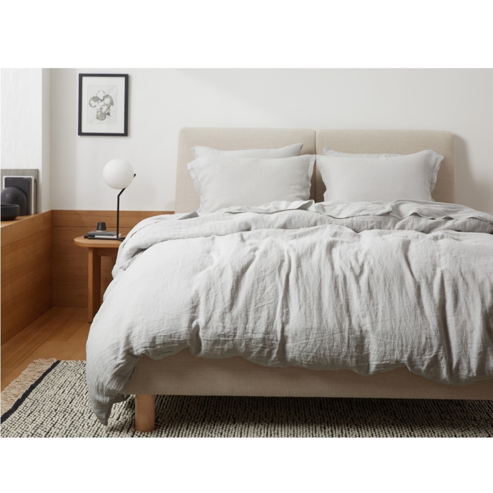 Parachute Linen Duvet Cover and Classic Linen Pillowcase Set - Full/Queen - Grey